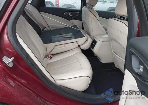 2015 Chrysler 200 C из США, поврежденный, VIN 1C3CCCCB6FN528600